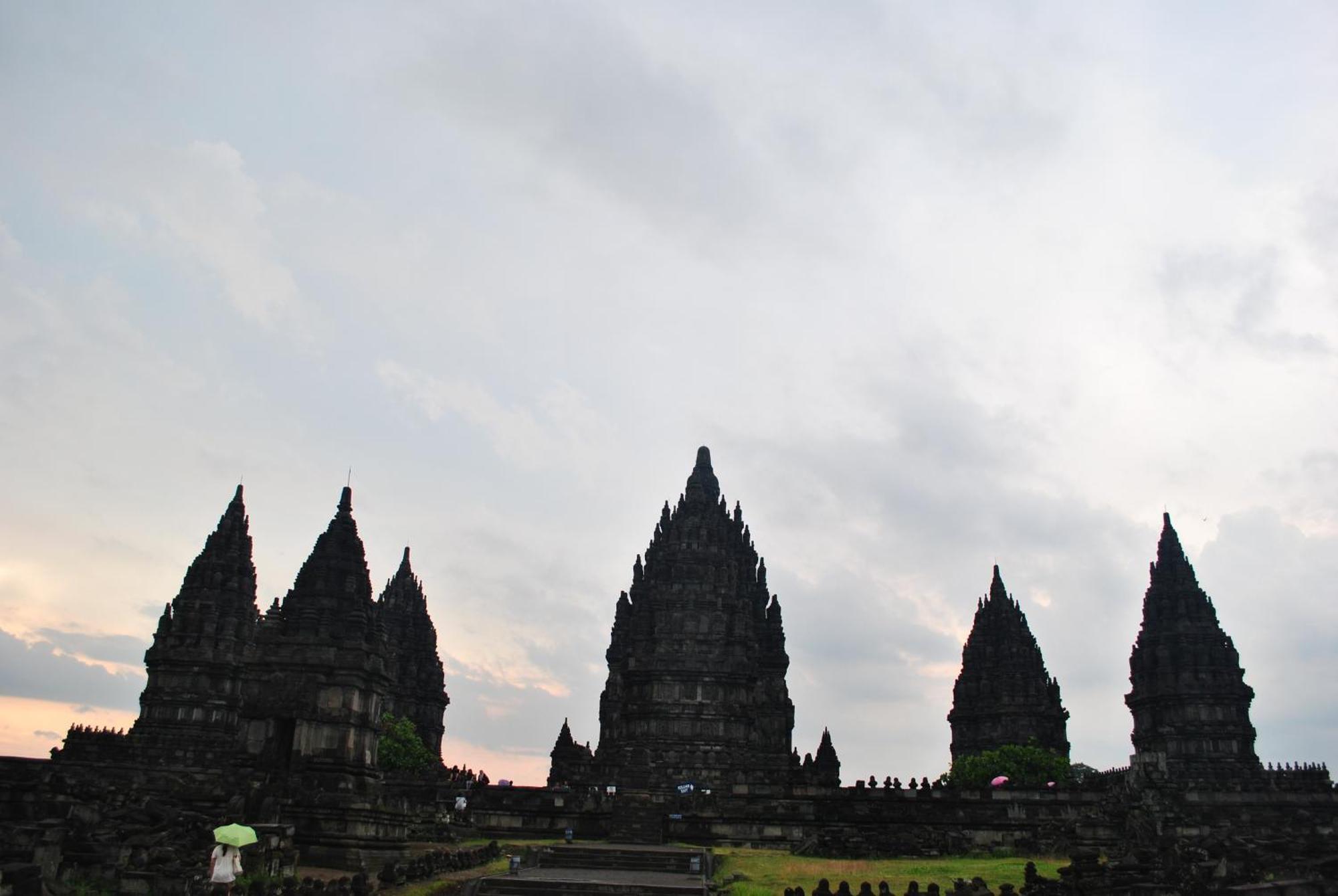 Alamanda Family Villas, Pool & Local Tours Yogyakarta Exteriör bild