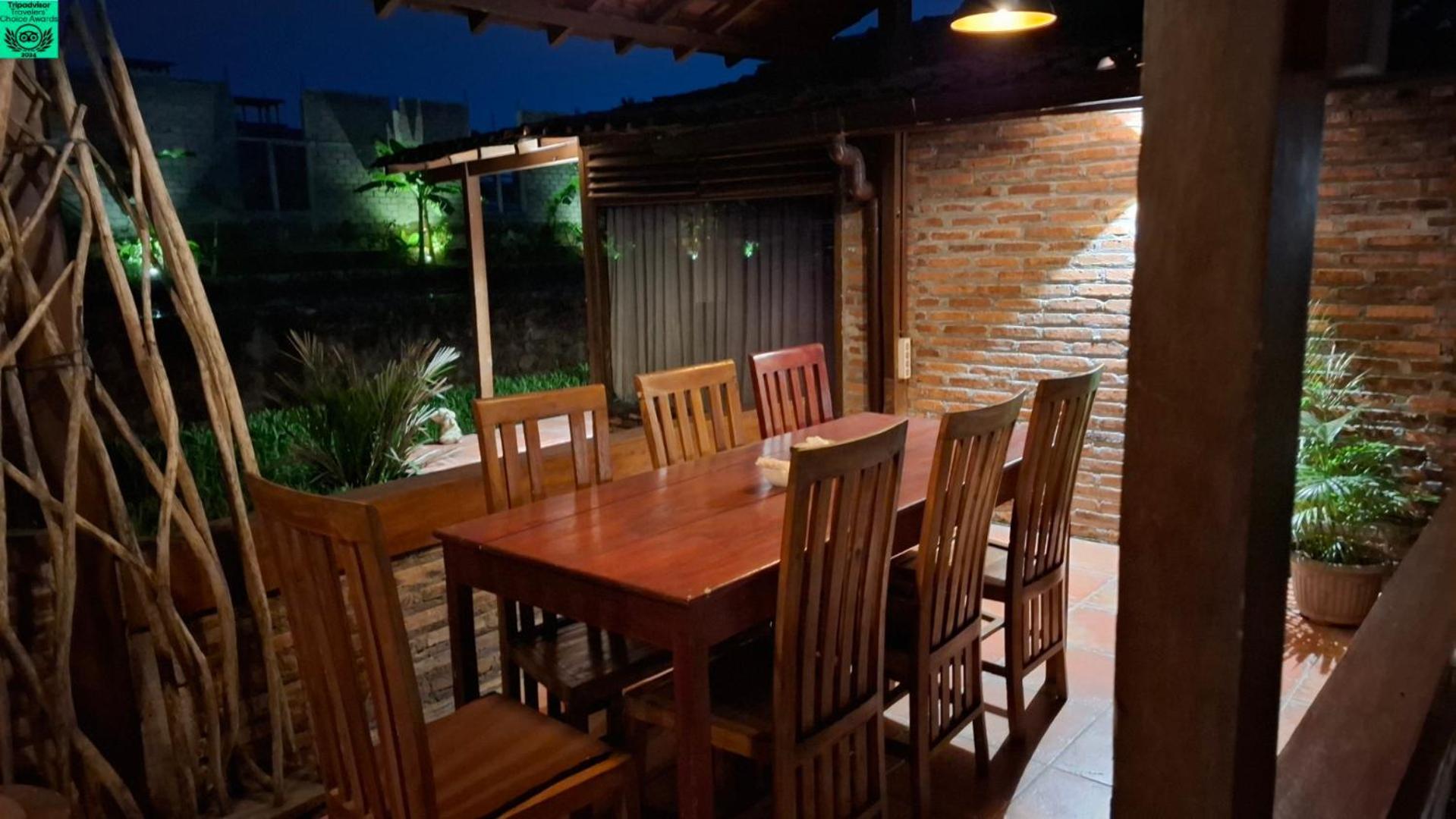 Alamanda Family Villas, Pool & Local Tours Yogyakarta Exteriör bild